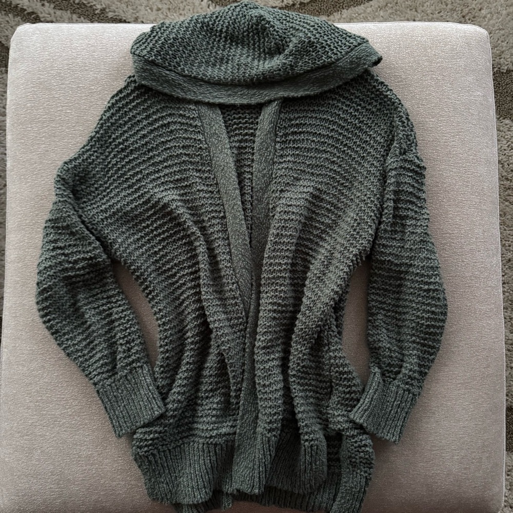 Aerie Dark Green Knit Sweater
